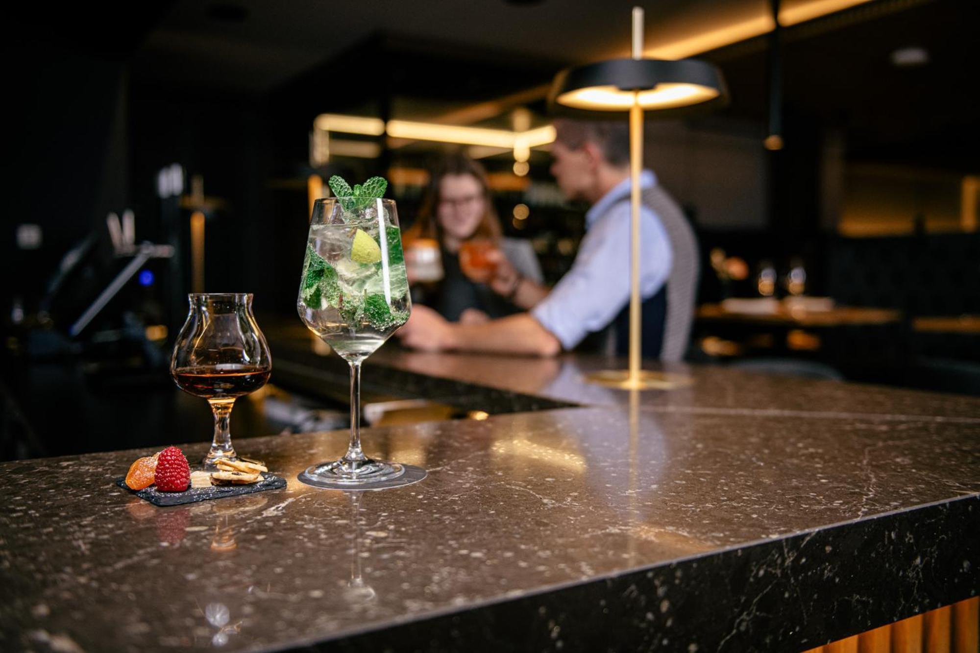 Hotel Post Alpine Cityflair Brunico Ngoại thất bức ảnh