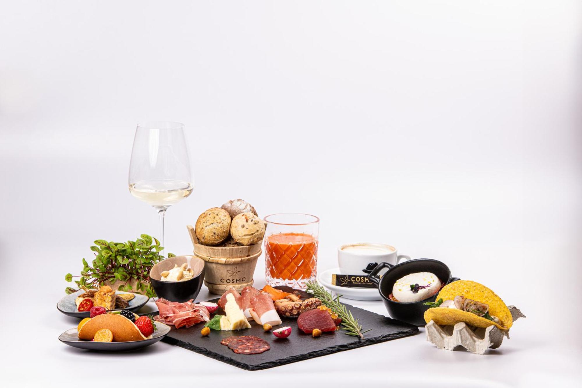 Hotel Post Alpine Cityflair Brunico Ngoại thất bức ảnh